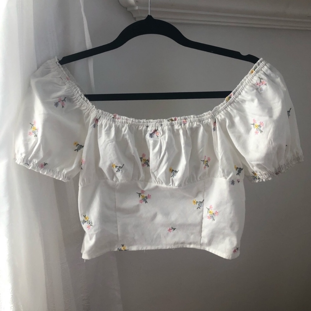 Forever 21 Floral Embroidered Top